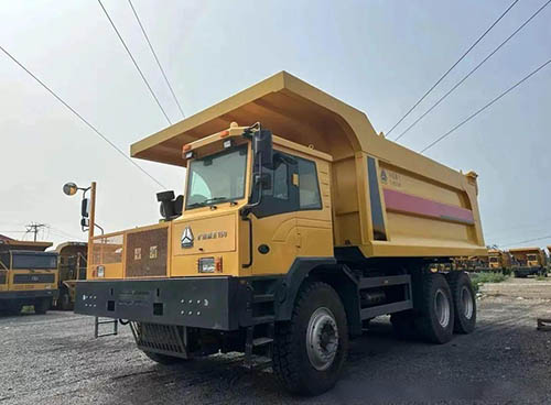 Sinotruk Yellow River 150 Mining Overlord